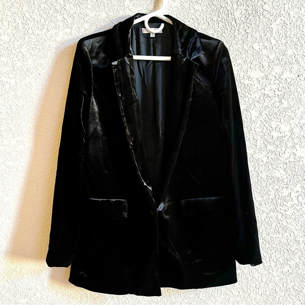 OVi Black Velvet One Button Blazer Women's Size Medium Whimsygoth Party Holiday